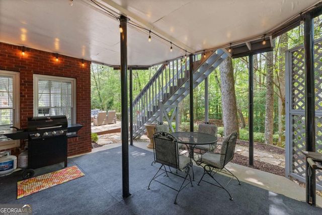 1202 Chadwick Lake Drive, Lawrenceville, GA 30043