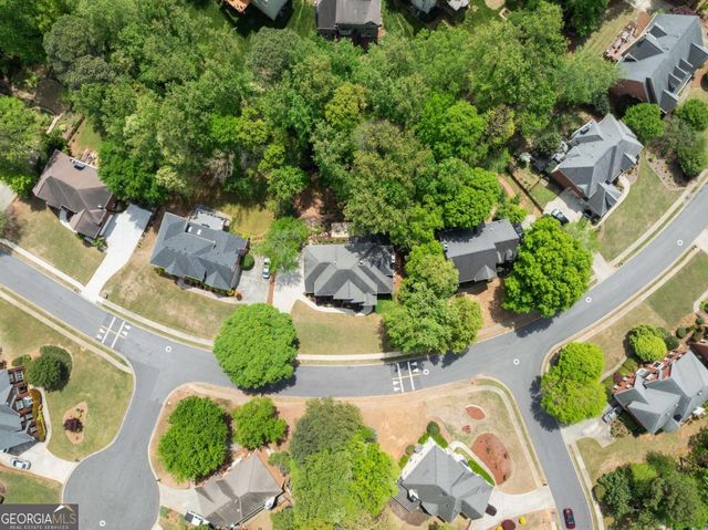 1202 Chadwick Lake Drive, Lawrenceville, GA 30043