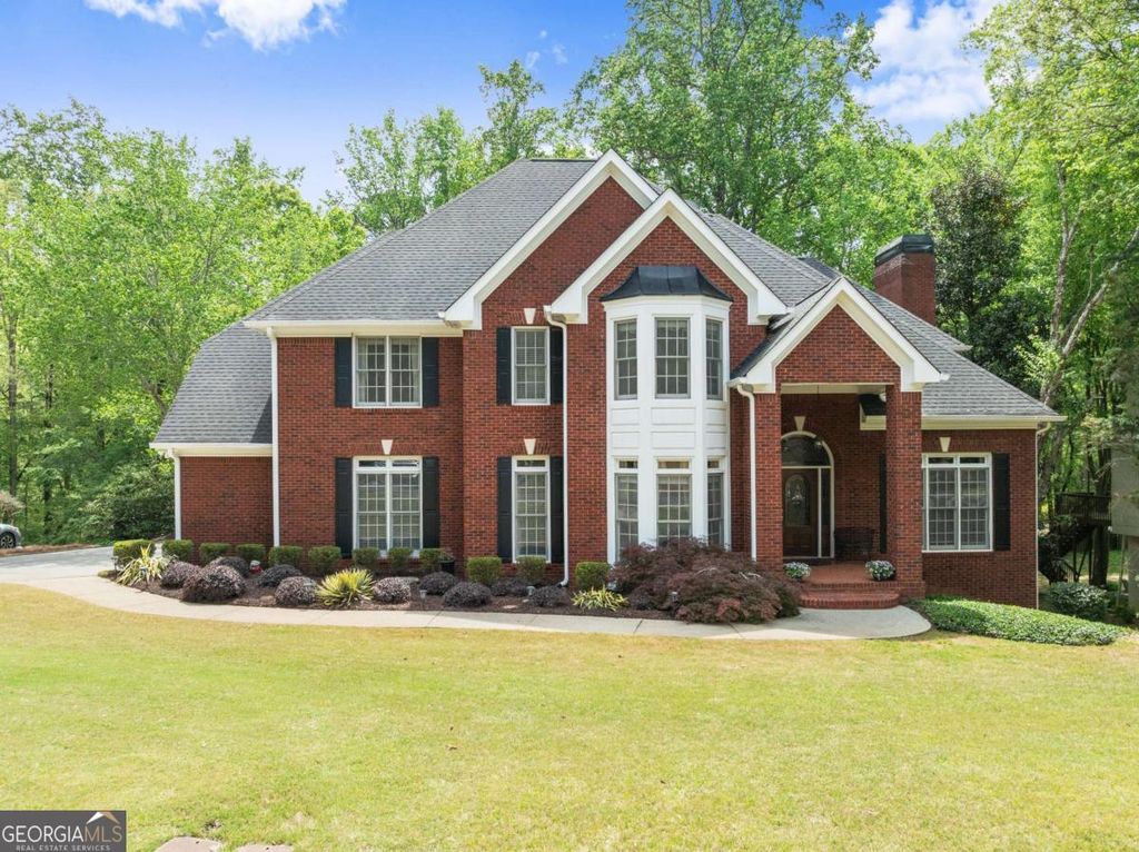1202 Chadwick Lake Drive, Lawrenceville, GA 30043