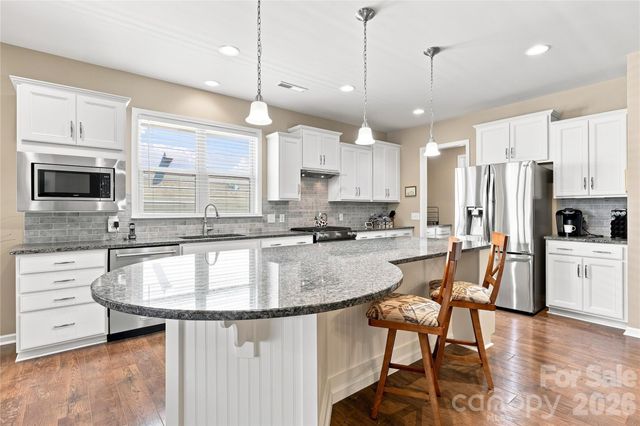 689 Birchway Drive, Fort Mill, SC 29715