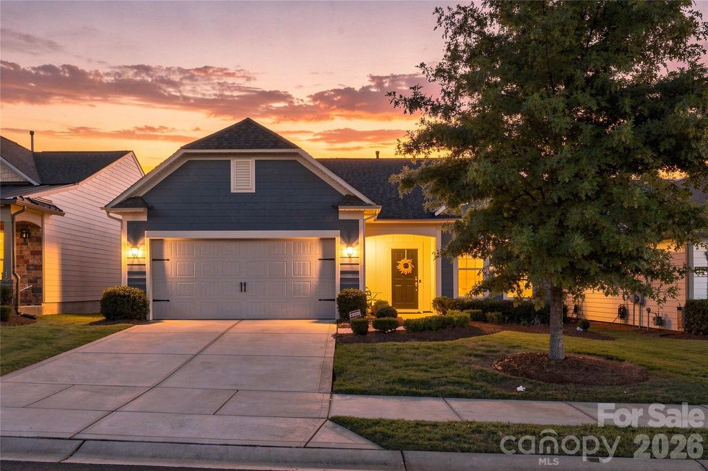 689 Birchway Drive, Fort Mill, SC 29715