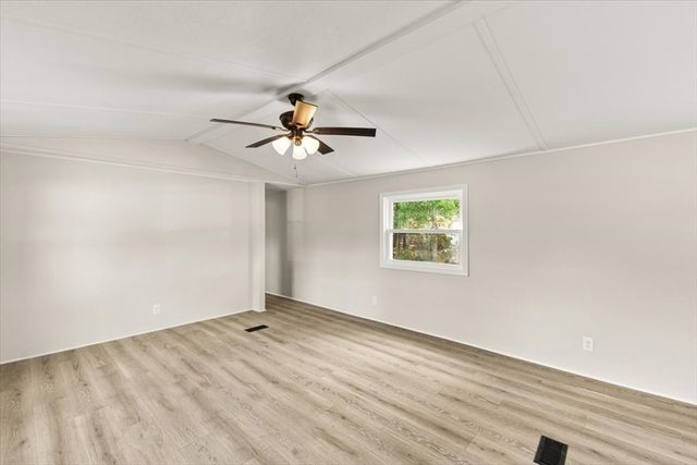 5 Marks Way, Carver, MA 02330