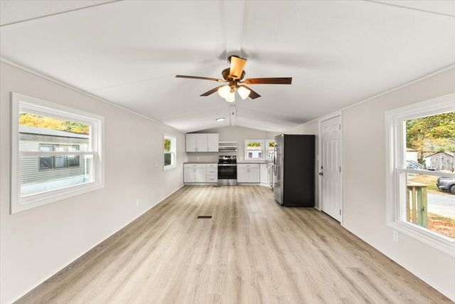 5 Marks Way, Carver, MA 02330