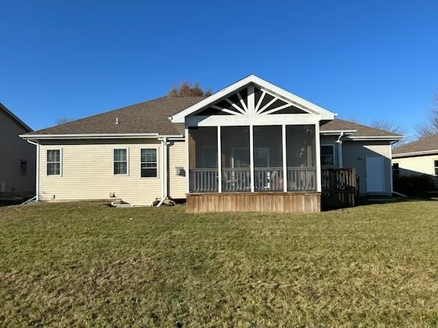 306 Lindsay Way, Cottage Grove, WI 53527