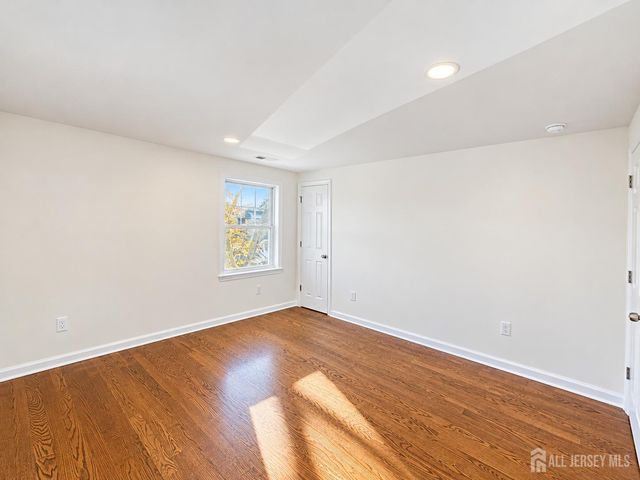 173 Jackson Avenue, Edison, NJ 08837
