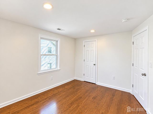 173 Jackson Avenue, Edison, NJ 08837