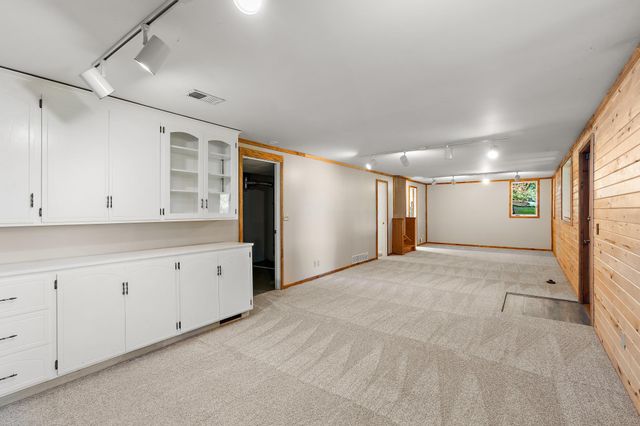 155 Andover Boulevard NW, Andover, MN 55304