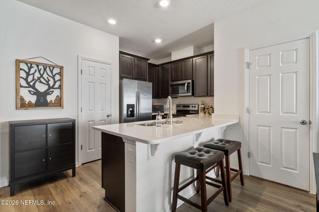 6211 RYEGRASS Street, Jacksonville, FL 32258