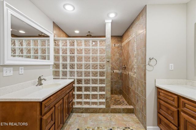 240 Scenic Drive, Dayton, TN 37321