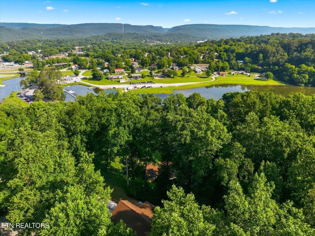 240 Scenic Drive, Dayton, TN 37321