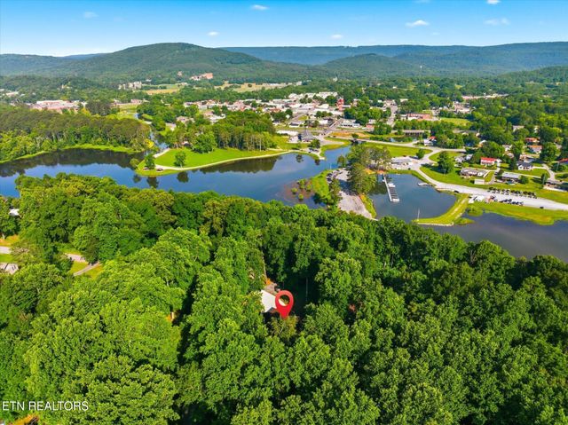 240 Scenic Drive, Dayton, TN 37321