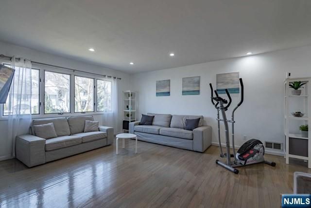 45 Kershner Place, Fair Lawn, NJ 07410