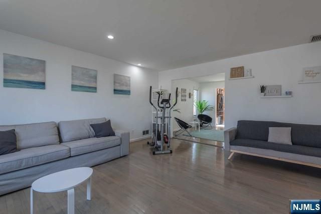 45 Kershner Place, Fair Lawn, NJ 07410