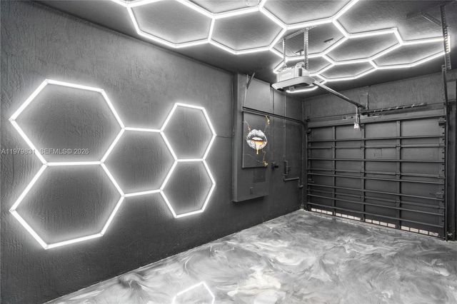 28500 SW 133rd Path, Homestead, FL 33033