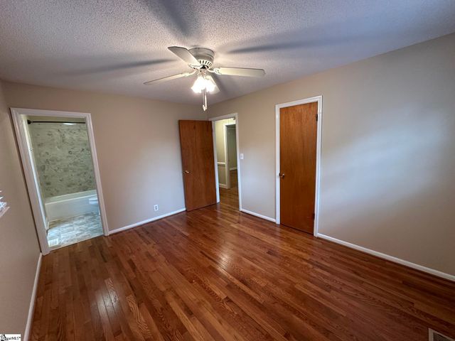 223 Blalock Road, Boiling Springs, SC 29316