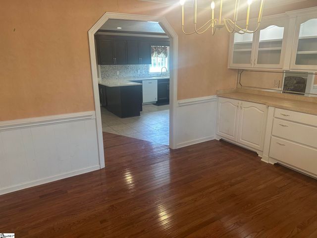 223 Blalock Road, Boiling Springs, SC 29316