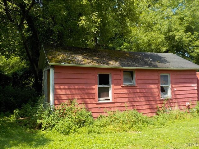 5617 Valley Drive, Elbridge, NY 13080