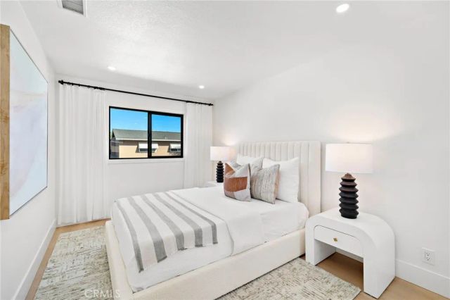 17372 Forbes, Huntington Beach, CA 92649