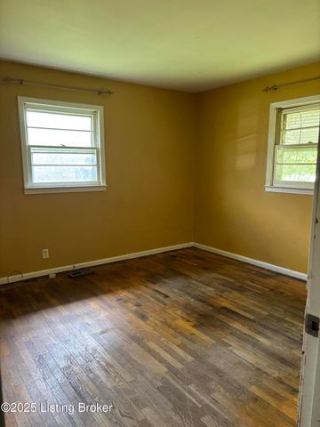 1407 Dotland Cir, Shelbyville, KY 40065