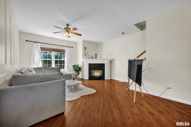 11217 N Oakwood Dr Unit 3, Peoria, IL 61615