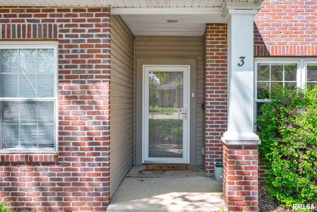 11217 N Oakwood Dr Unit 3, Peoria, IL 61615
