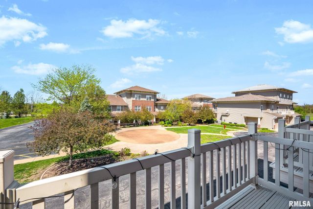 11217 N Oakwood Dr Unit 3, Peoria, IL 61615