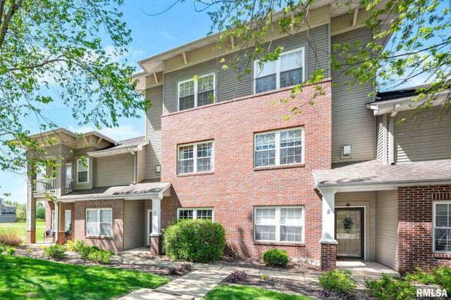 11217 N Oakwood Dr Unit 3, Peoria, IL 61615