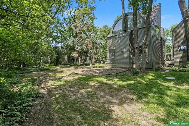 6009 Lafayette Court, Omaha, NE 68132