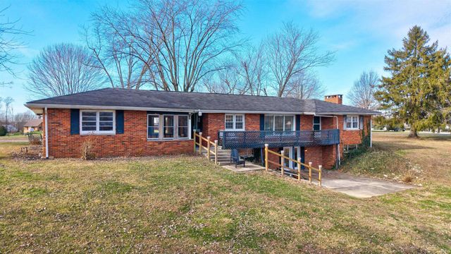 1235 Timber Ridge Drive, Huntingburg, IN 47542