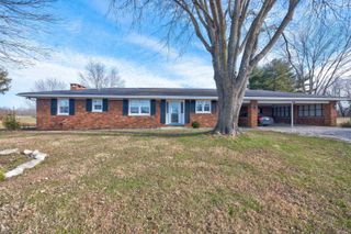 1235 Timber Ridge Drive, Huntingburg, IN 47542