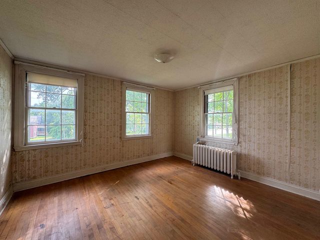 31 Pearl Street, Essex Junction, VT 05452