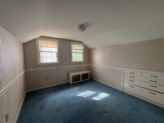 31 Pearl Street, Essex Junction, VT 05452