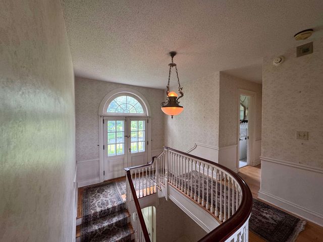 31 Pearl Street, Essex Junction, VT 05452