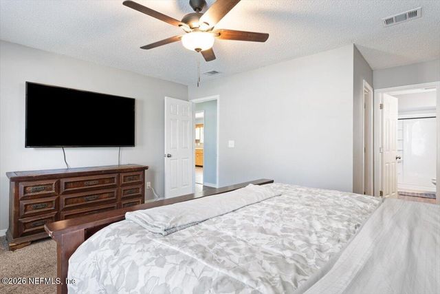 44152 SWALLOWFORK Avenue, Callahan, FL 32011