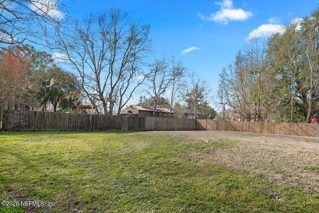 44152 SWALLOWFORK Avenue, Callahan, FL 32011