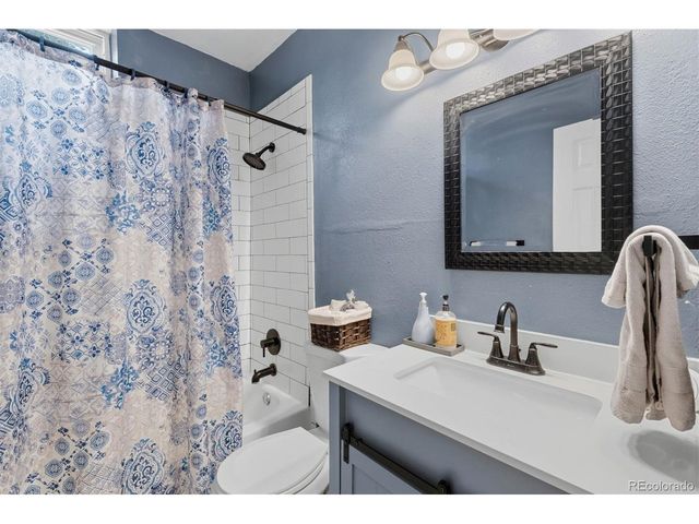 2035 Fountain Mesa Rd, Fountain, CO 80817