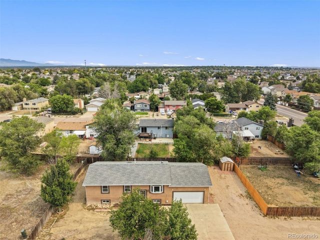 2035 Fountain Mesa Rd, Fountain, CO 80817