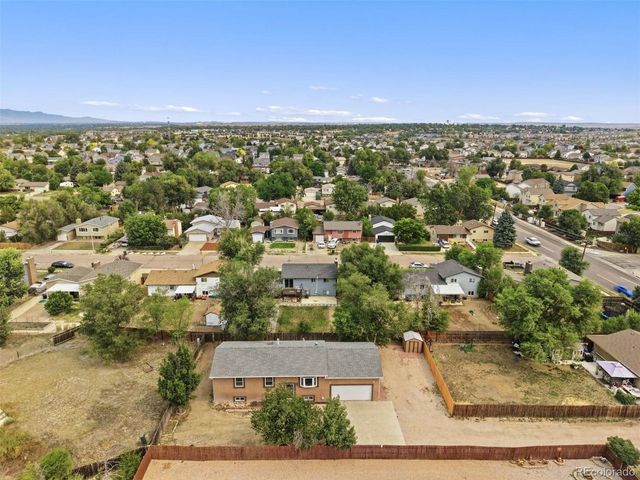 2035 Fountain Mesa Rd, Fountain, CO 80817
