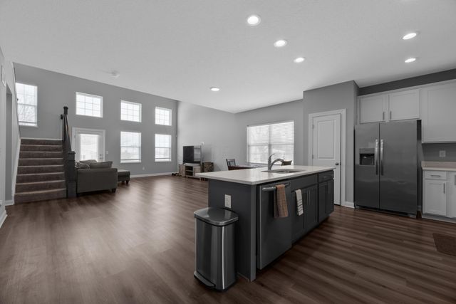 6280 Renner Park Drive, Columbus, OH 43228