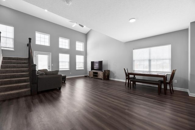 6280 Renner Park Drive, Columbus, OH 43228