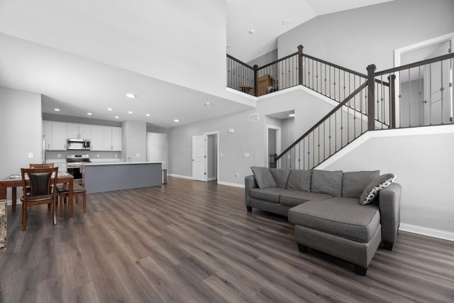 6280 Renner Park Drive, Columbus, OH 43228