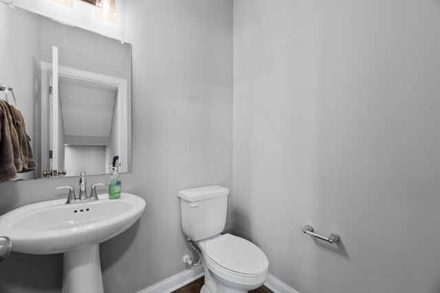 6280 Renner Park Drive, Columbus, OH 43228