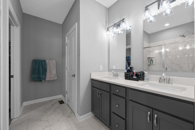 6280 Renner Park Drive, Columbus, OH 43228