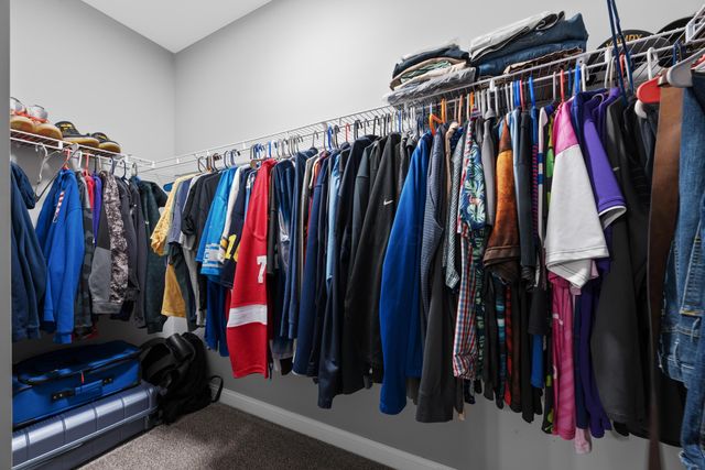 6280 Renner Park Drive, Columbus, OH 43228