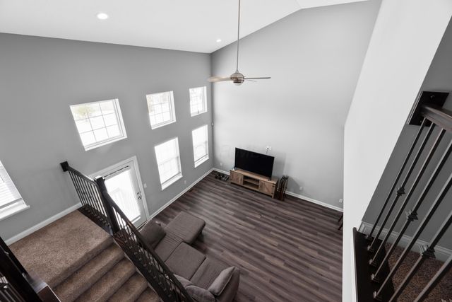 6280 Renner Park Drive, Columbus, OH 43228