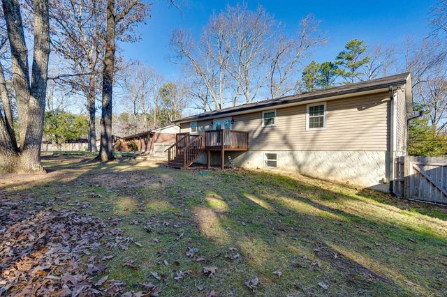 9408 Somerset Drive, Ooltewah, TN 37363