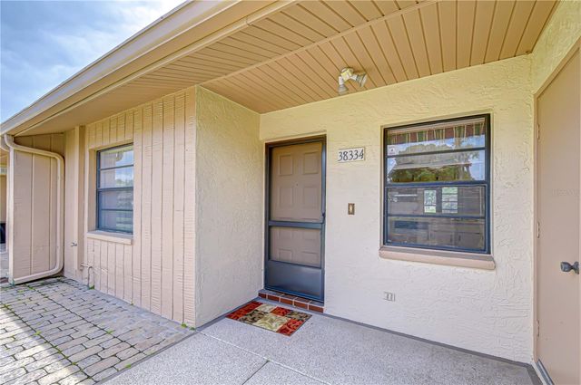 38334 COTTONWOOD PLACE ., Zephyrhills, FL 33542
