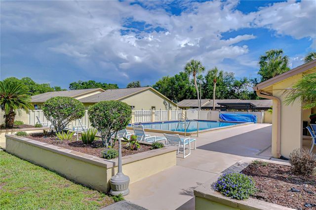 38334 COTTONWOOD PLACE ., Zephyrhills, FL 33542