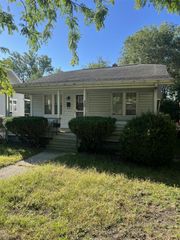 863 E Isabella Avenue, Muskegon, MI 49442