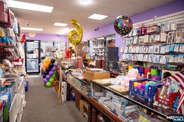 594 Union Boulevard, Totowa, NJ 07512